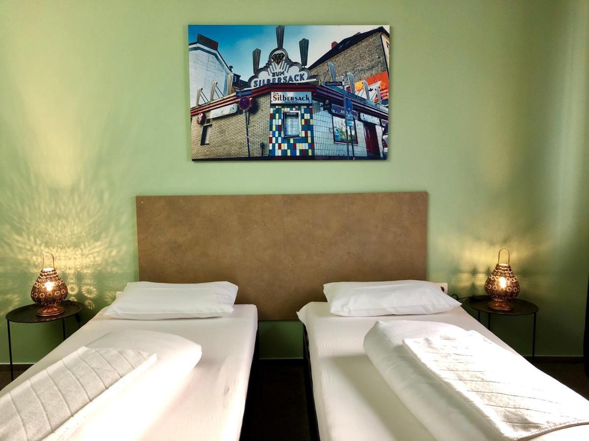 Sandmann Boutique Hostel Hotel Hambourg Extérieur photo
